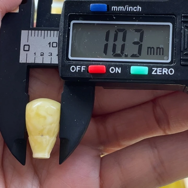 【闪购商品】琥珀裸石未镶嵌25号杂