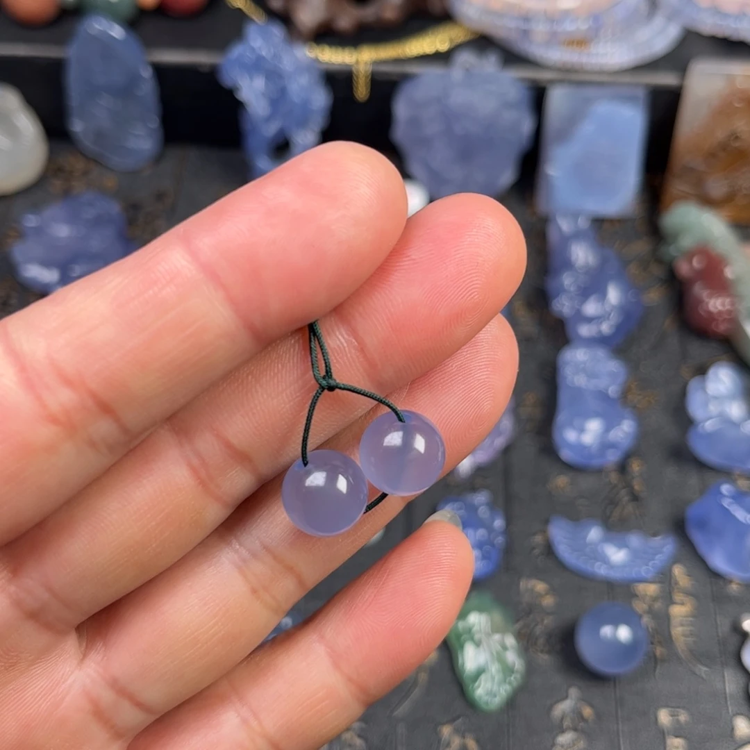 玛瑙/玉髓未镶嵌颈饰珠子一对