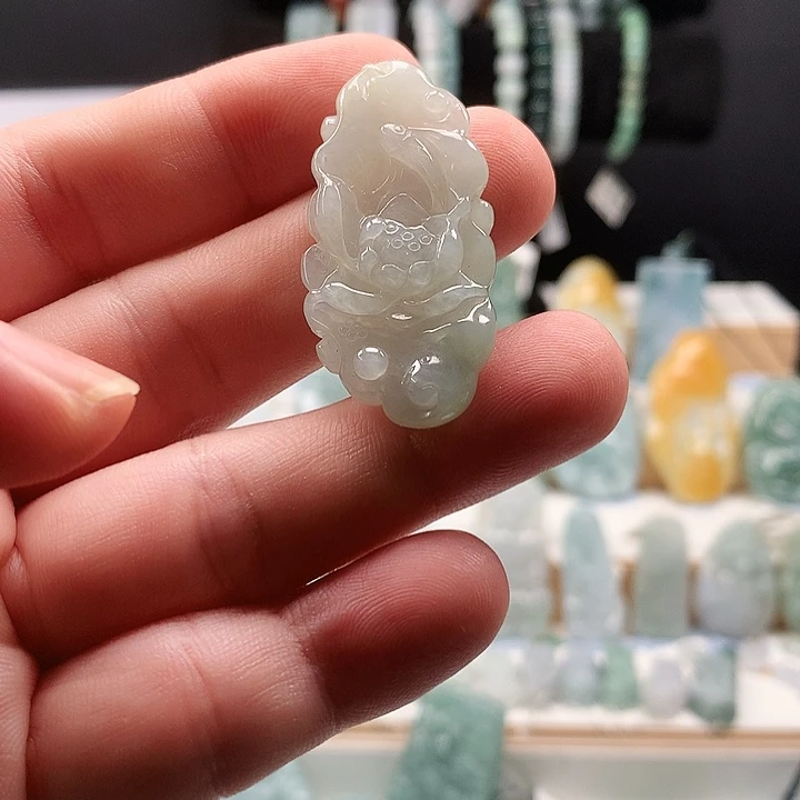 吊坠(不含链)未镶嵌翡翠18荷叶鱼