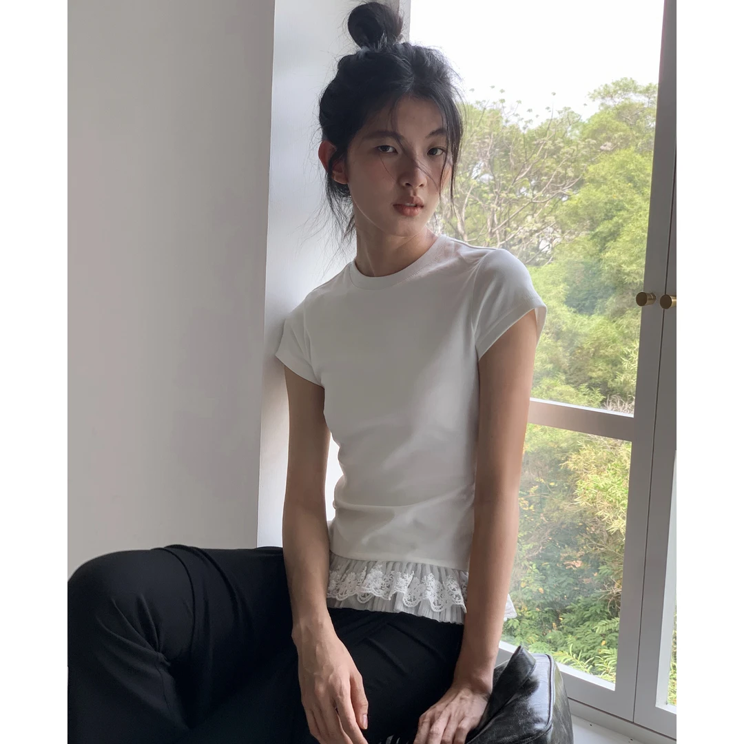 EighthMonth 法式蕾丝边白色短袖t恤女甜美短款正肩上衣BS90948