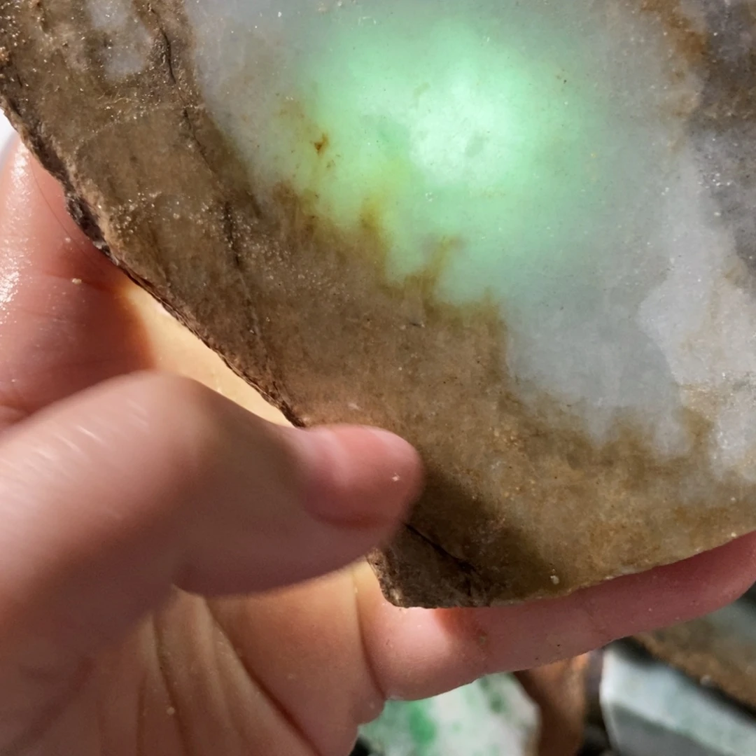 翡翠未镶嵌挂件天然翡翠