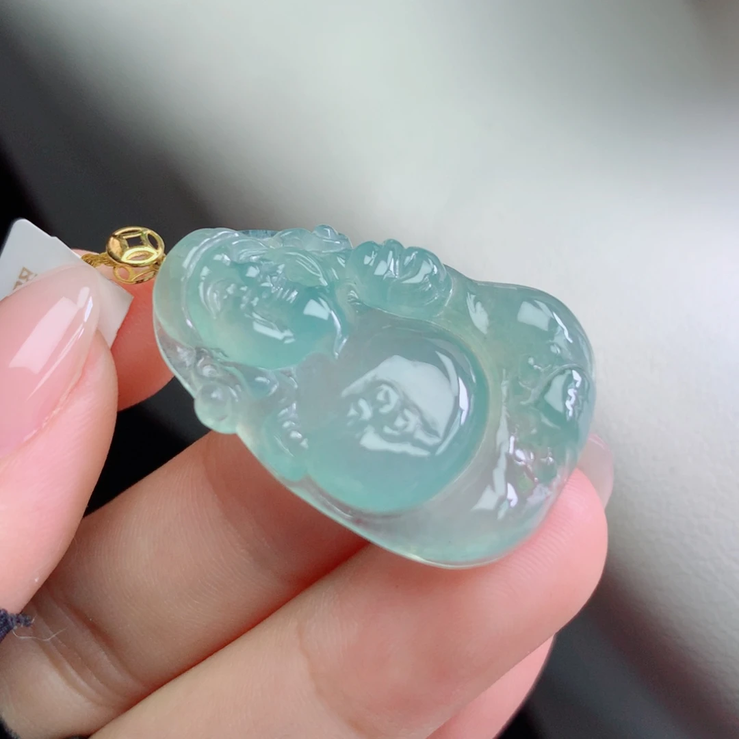 颈饰18K金镶嵌翡翠翡翠吊坠