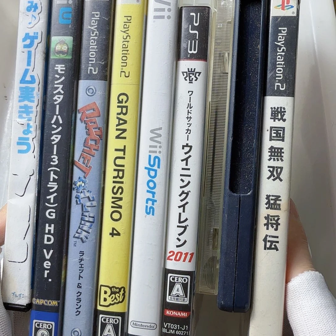 像**拥中古商品，瑕疵品，不保好坏。610