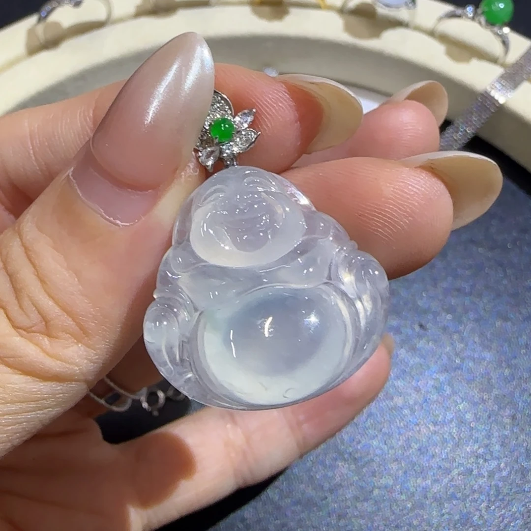 翡翠18K金镶嵌颈饰精品