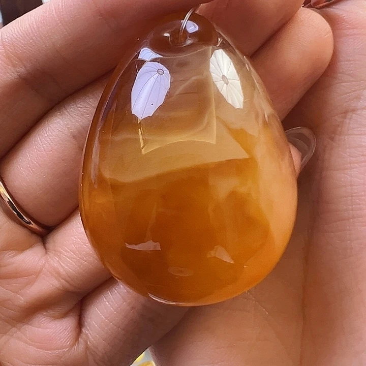 蜜蜡未镶嵌珠宝奇石