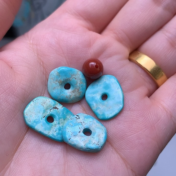 南红玛瑙未镶嵌珠宝奇石