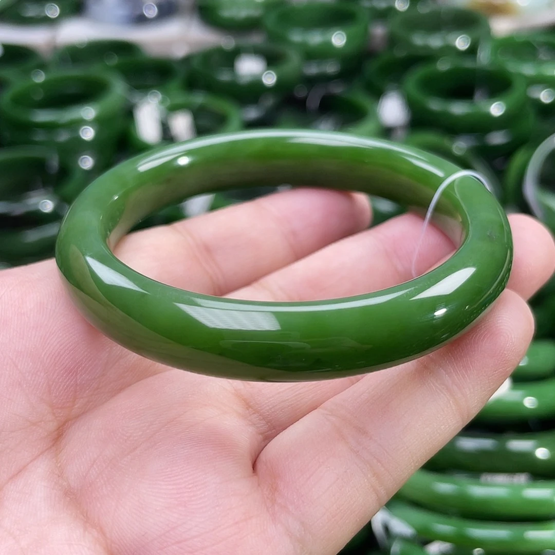 未镶嵌手镯和田玉（碧玉）