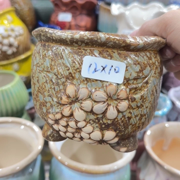 凑9块包邮，有孔，陶瓷花盆