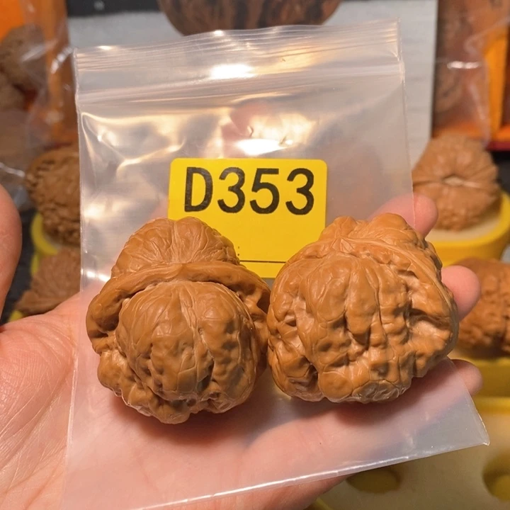 文玩核桃把件古**珄蛤蟆头 42.5 46