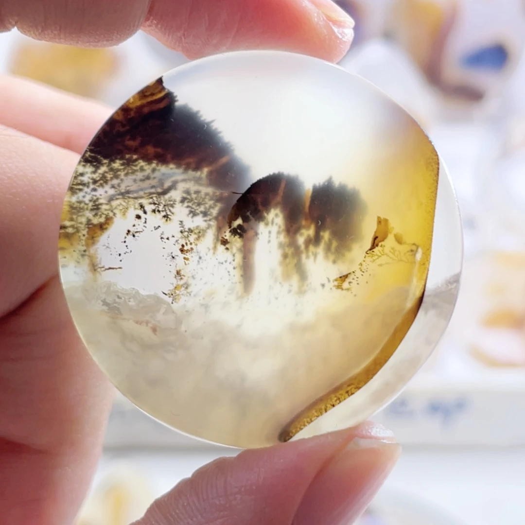 玛瑙/玉髓未镶嵌珠宝奇石