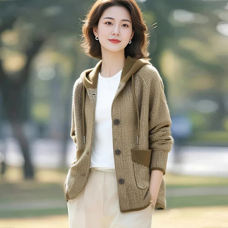 小香风短款外套女春秋新款韩版宽松显瘦百搭洋气减龄连帽夹克上衣