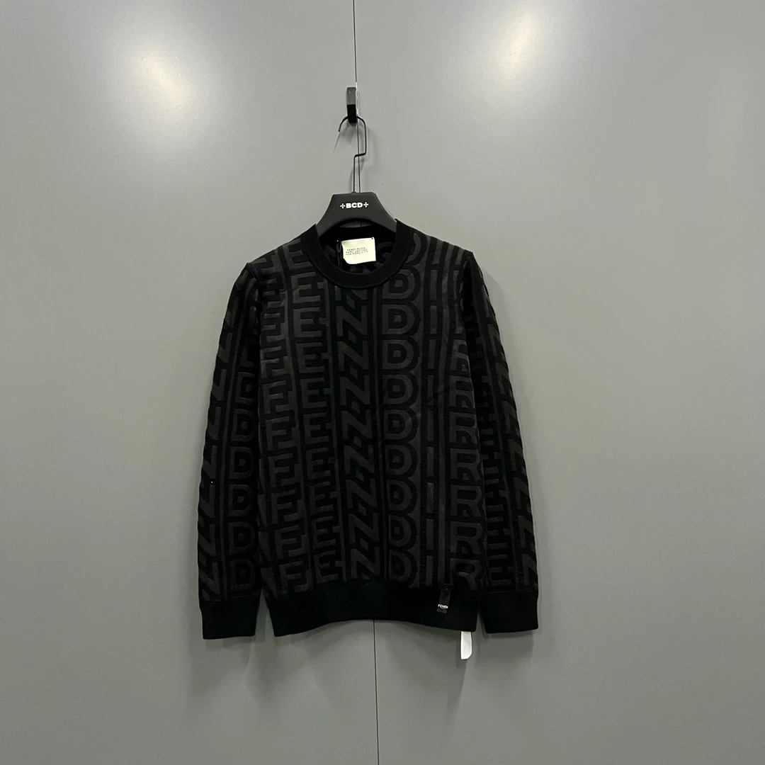 未使用 FENDI/芬迪 h918 满印字母logo针织卫衣 48码 009207