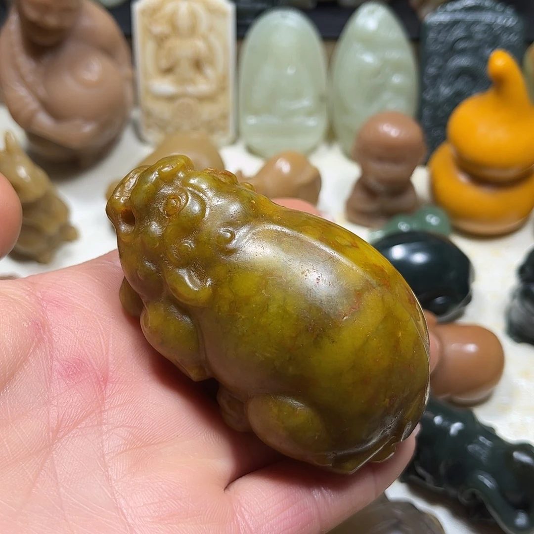 白玉菩提吊坠白玉菩提吊坠