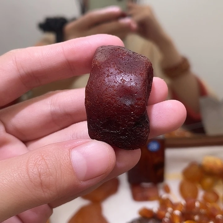 琥珀未镶嵌珠宝奇石焦皮挂件手牌