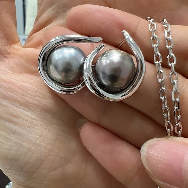 银S925镶嵌海水珍珠耳饰