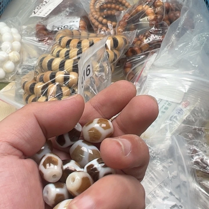 吊坠白玉菩提白色4797