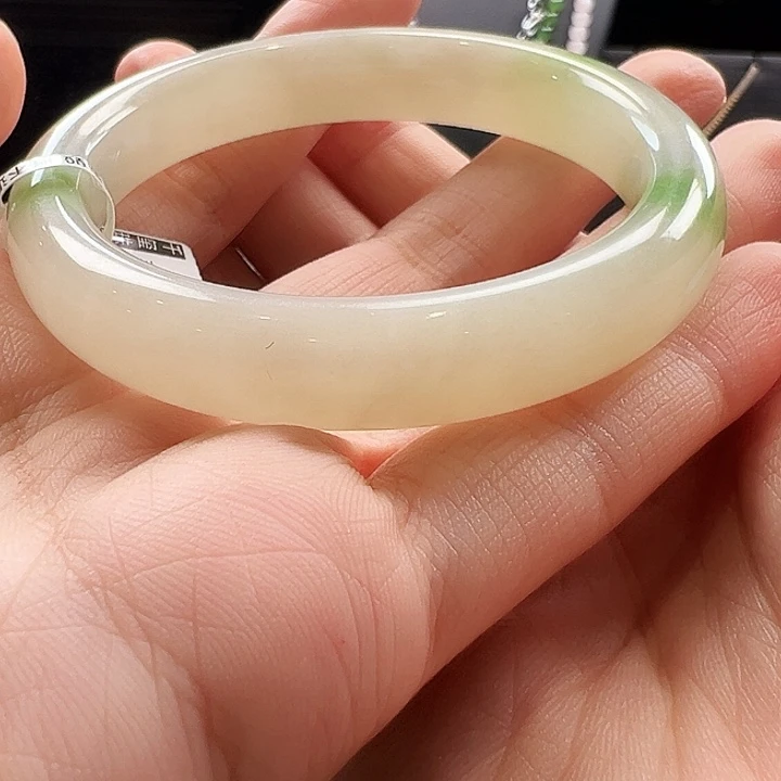 未镶嵌手链和田玉55