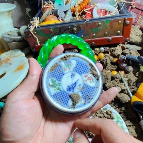 瓷片瓷器瓷器吃瓷器瓷器瓷器