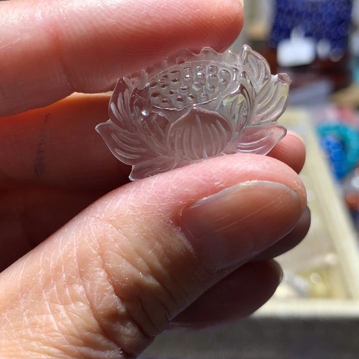 颈饰未镶嵌水晶莲花吊坠