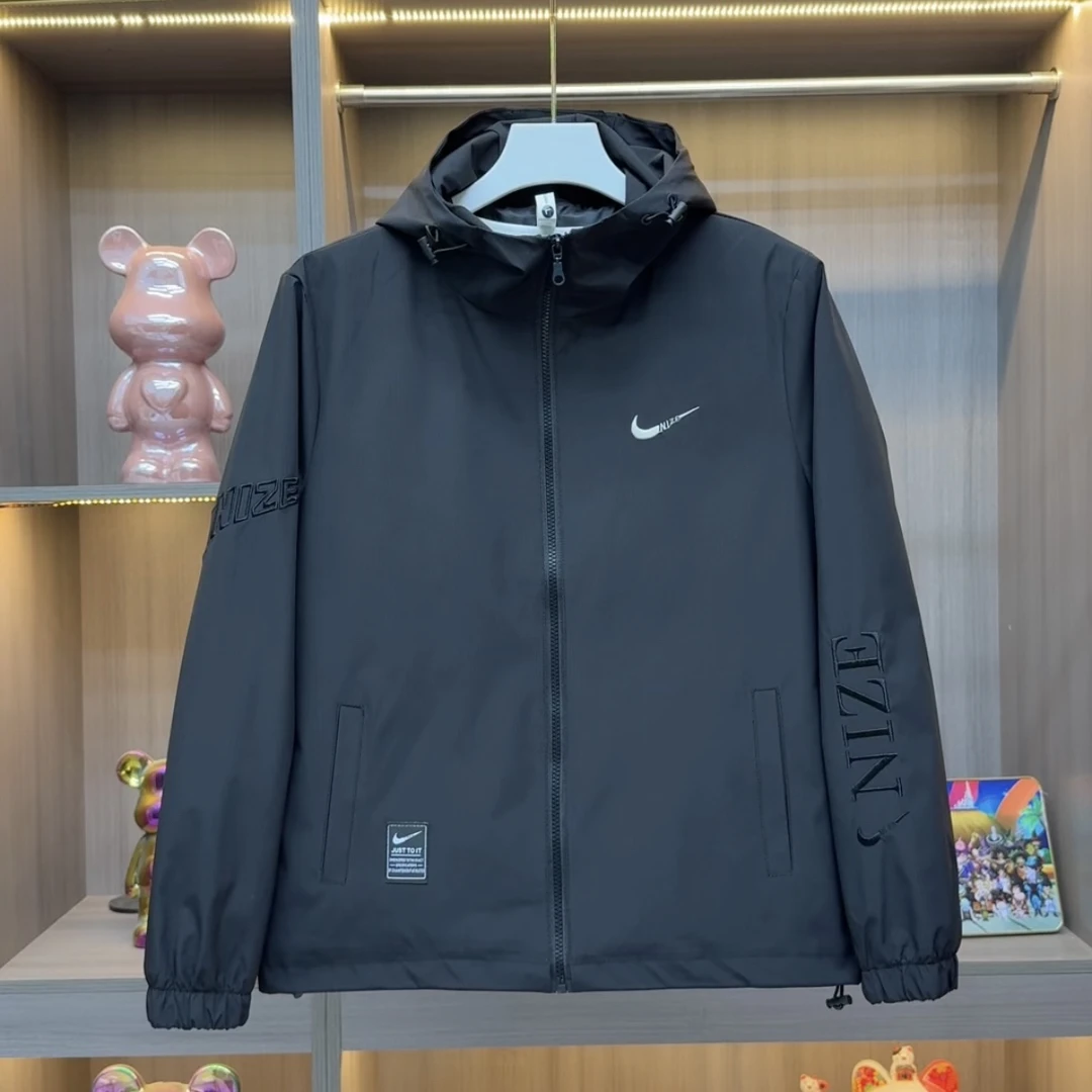 810秋季高品质刺绣连帽抗风洋气保暖好看不挑人情侣款男夹克外套