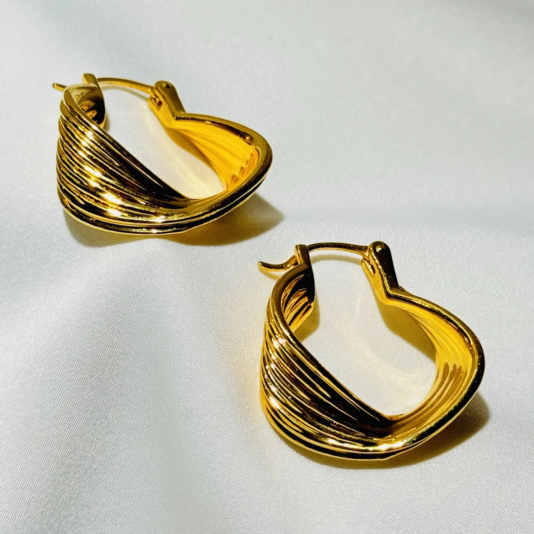 黄金足金9999莫比乌斯5D硬金卡扣耳环