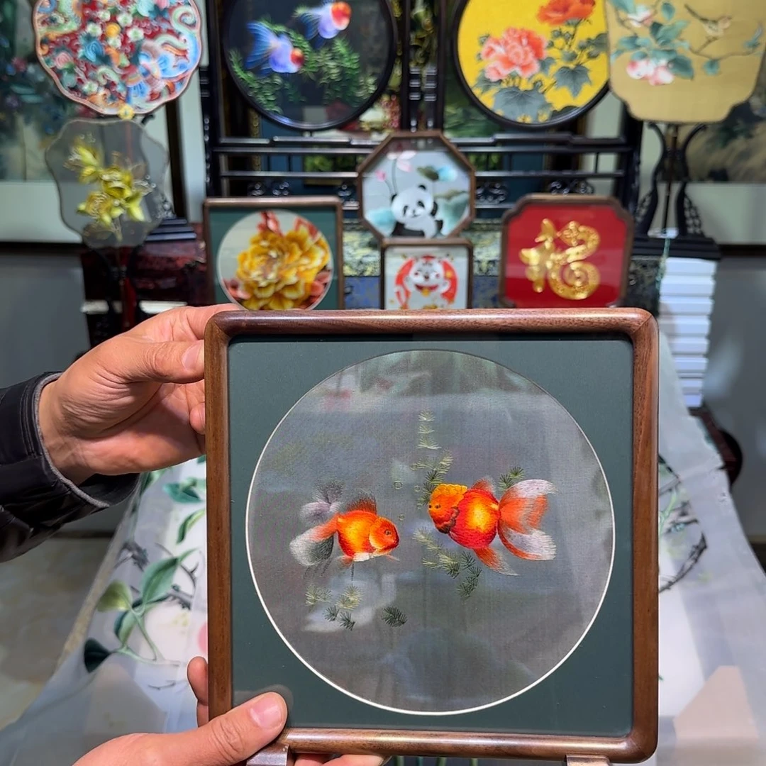 刺绣刺绣工艺精湛