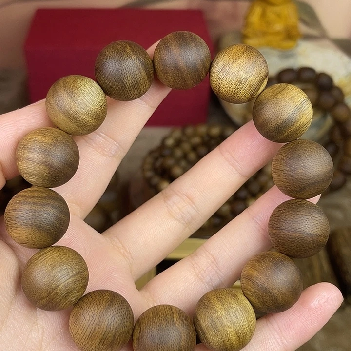 用***5沉香手串沉香越南芽庄微瑕1.6奶香