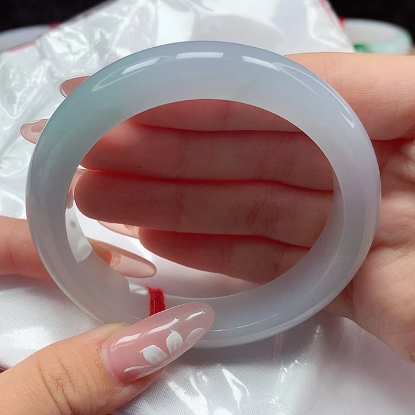 【闪购商品】翡翠手镯未镶嵌58圈春彩底