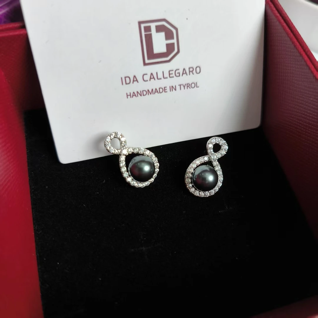 铜合金耳饰 《货号9067-》葫芦8字灰色珠珠耳钉