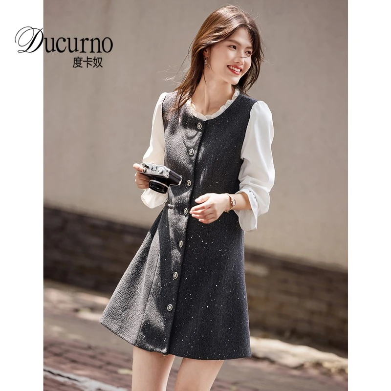 假两件撞色拼接连衣裙女秋季2025新款收腰小个子法式裙子小众女装