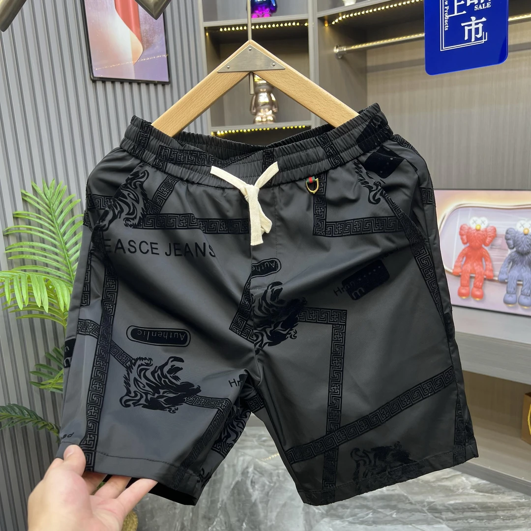 夏季薄款印花短裤男士新款百搭五分裤潮流时尚中裤青年休闲沙滩裤