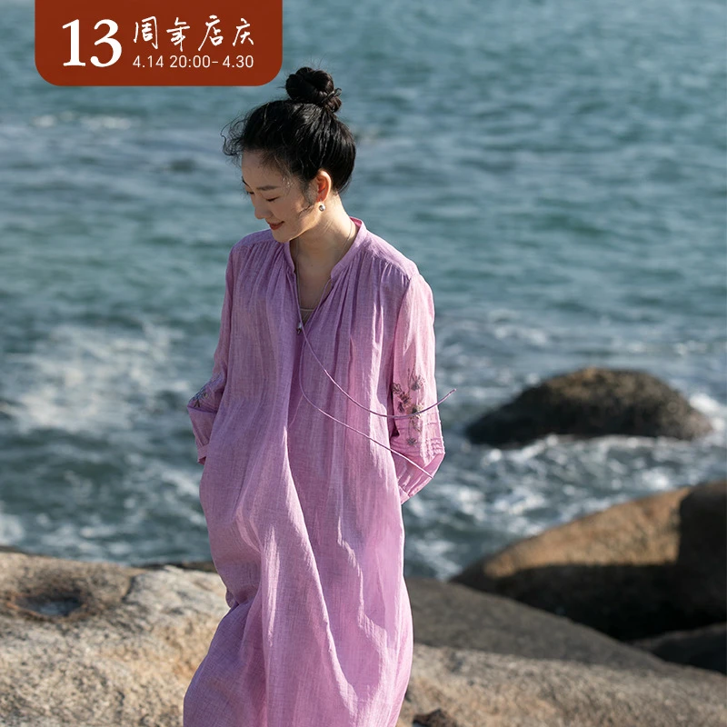 牧衣游原创 炒色精工手绣100支新疆棉连衣裙设计感V领长裙 叙别梦