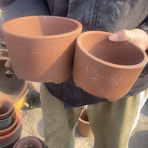 紫砂中国离心紫砂花盆，