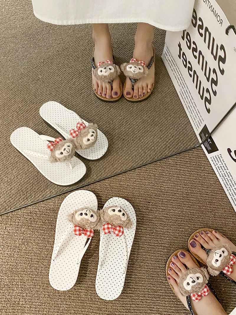 【果盟】卡通雪莉小熊人字拖外穿女2025年新款休闲拖鞋个人饰品