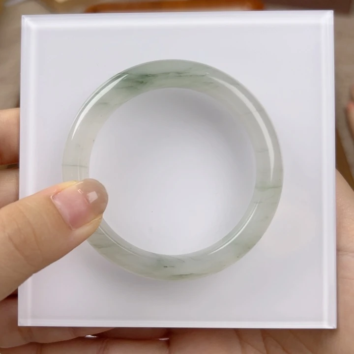 石英质玉手镯未镶嵌51 圈口