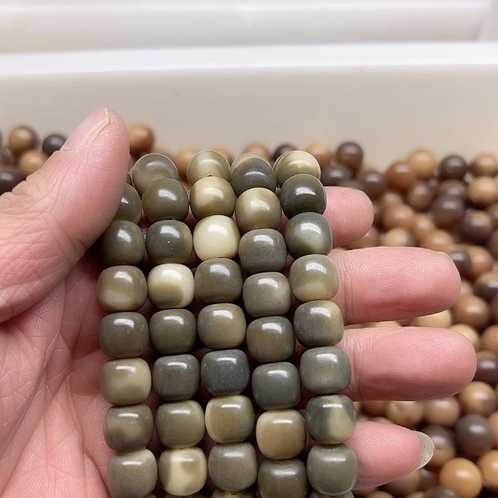 白玉菩提吊坠11飘花108