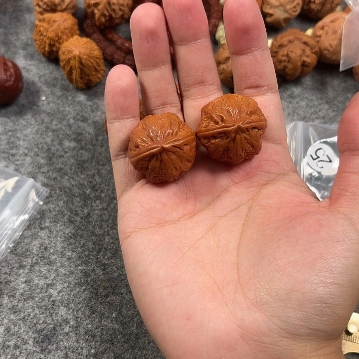 文玩核桃吊坠30麻墩