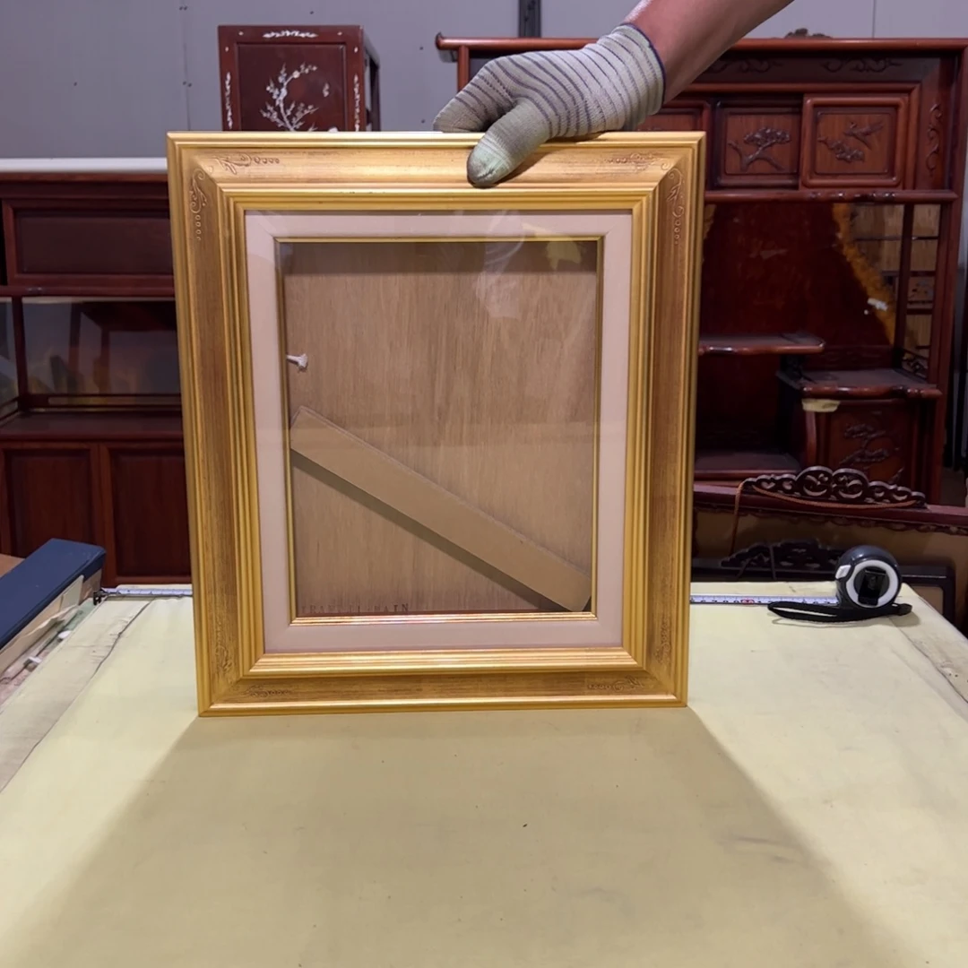 绘画F****_屏风框画茶空间设计