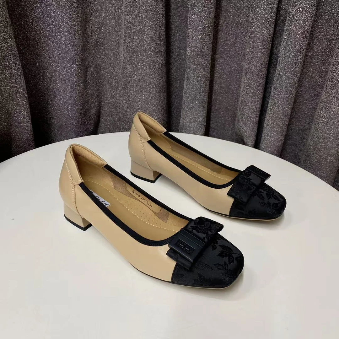 C2957   杏色  时尚舒适低跟方头浅口女软底单鞋