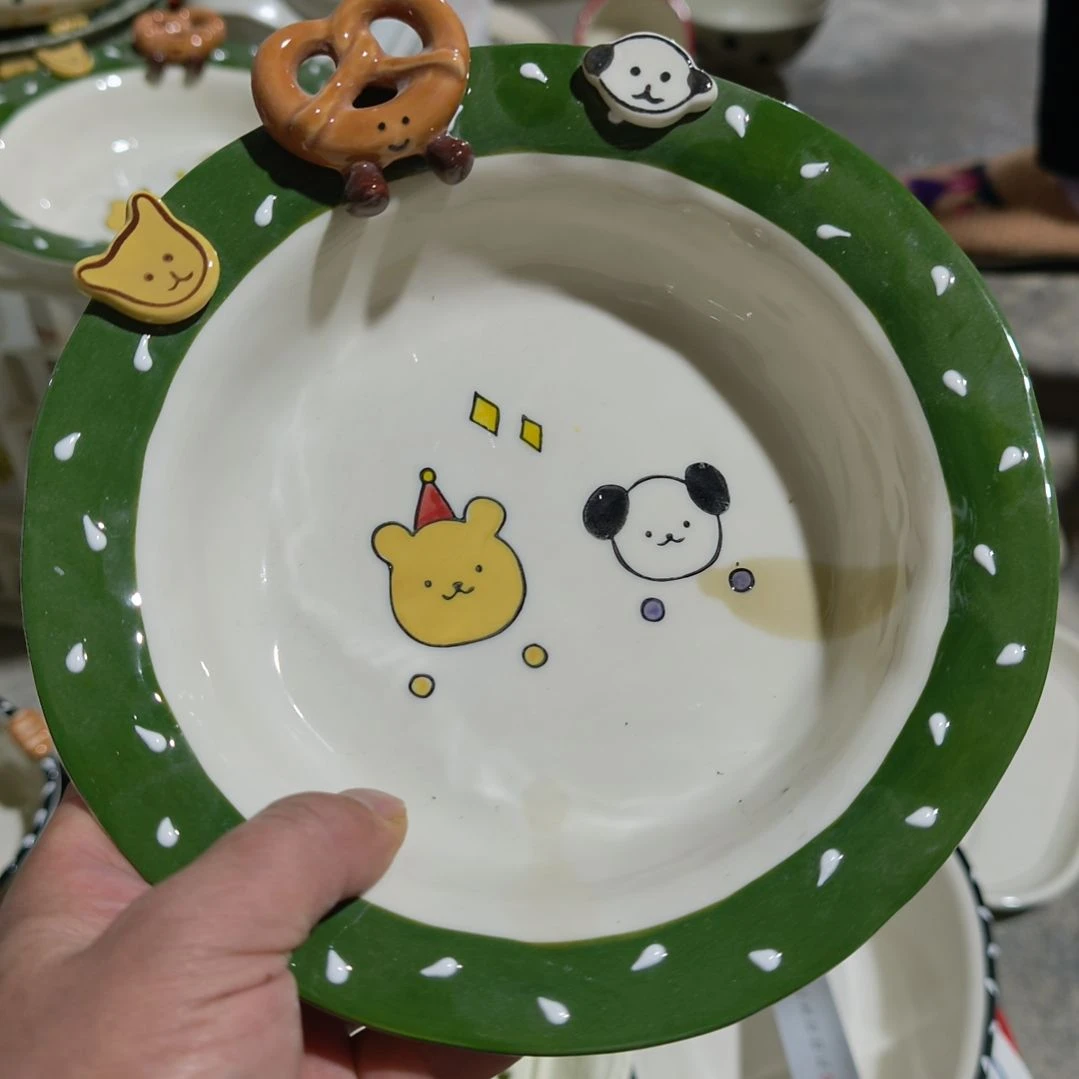 瓷瑕疵陶瓷介意不拍绿边深盘