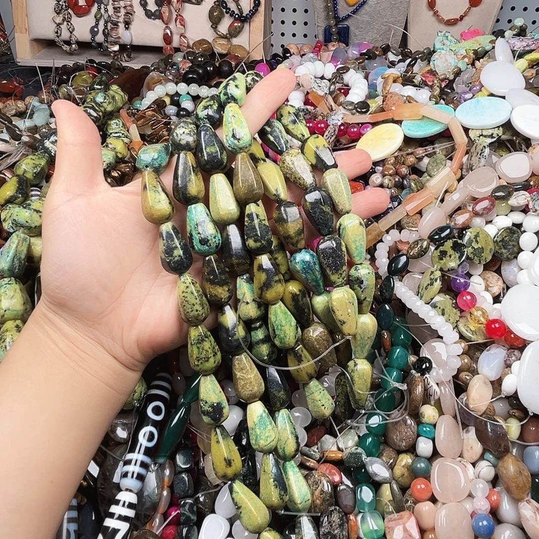 玛瑙/玉髓未镶嵌珠宝半成品凤凰松