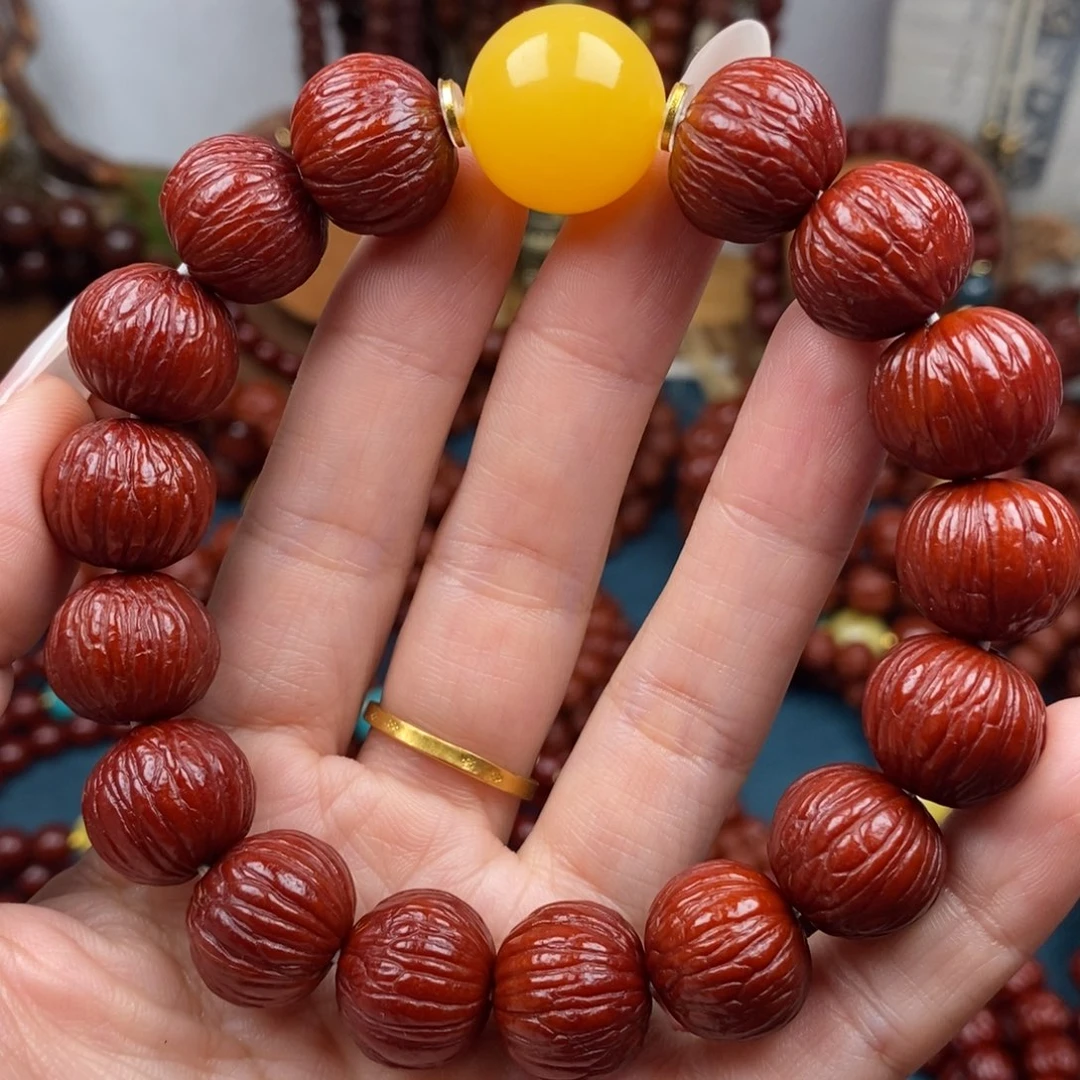 猴头核桃吊坠土豪16+蜡