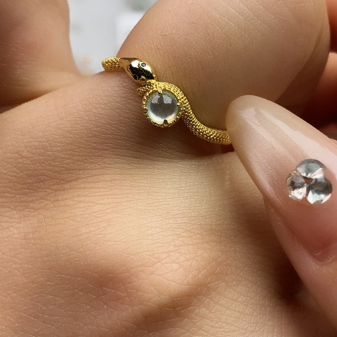 翡翠未镶嵌戒指翡翠