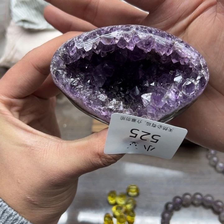 未镶嵌水晶大型摆件（非配饰）