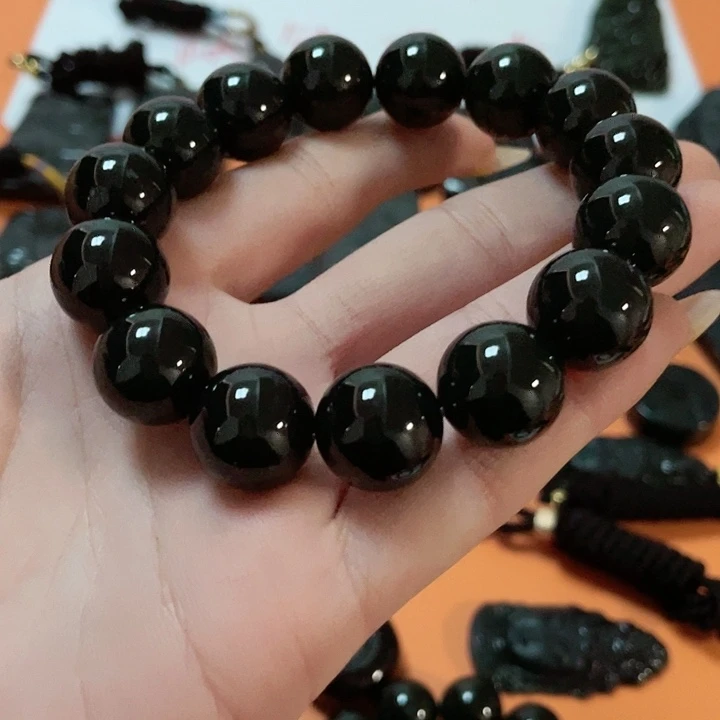 翡翠颈饰未镶嵌城