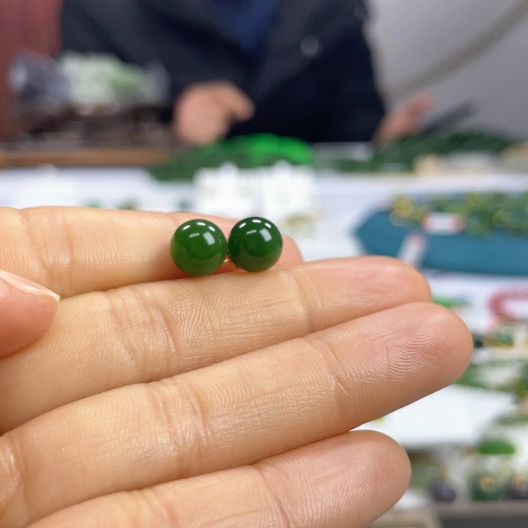 和田玉耳饰18K金镶嵌