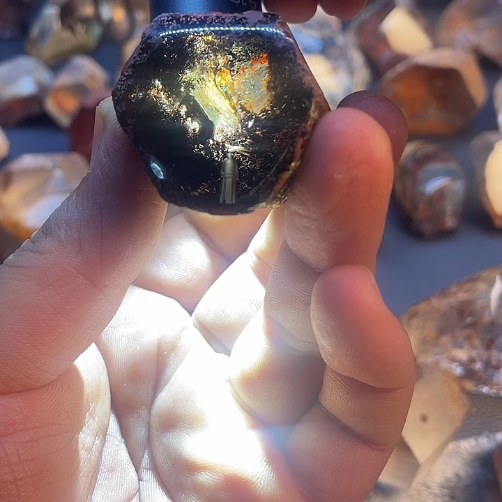 未镶嵌珠宝半成品水晶