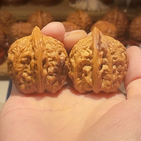 把件文玩核桃赤龙鸡心阴皮39肚麻核桃