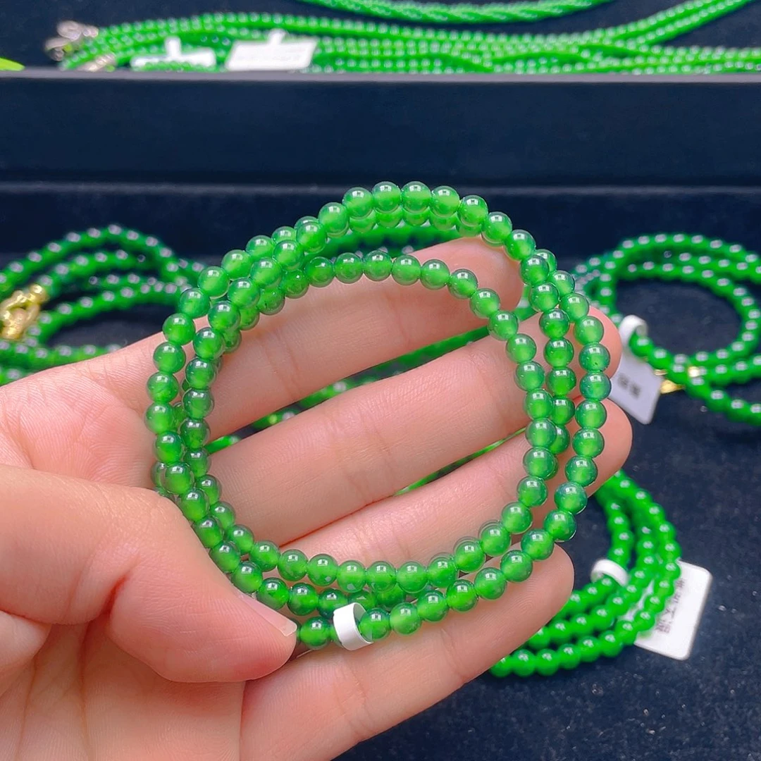 翡翠未镶嵌颈饰