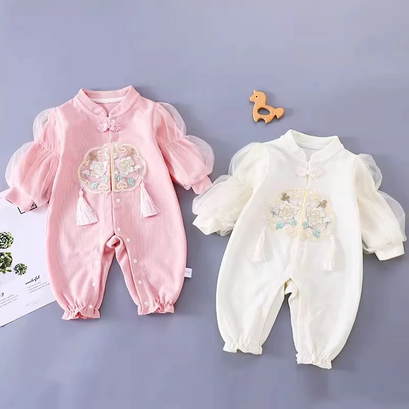 婴儿衣服女孩超萌哈衣百天公主服女宝宝秋装连体衣春秋款洋气外穿